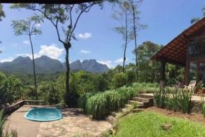 Cantinho do Bem - Lindo Chalé com piscina exclusiva e vista pra Serra do Mar!